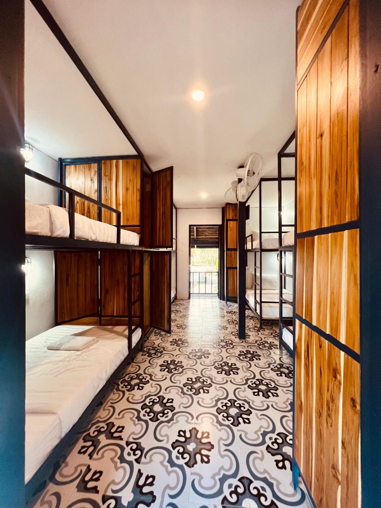 The Jam Hostel 琅勃拉邦 外观 照片