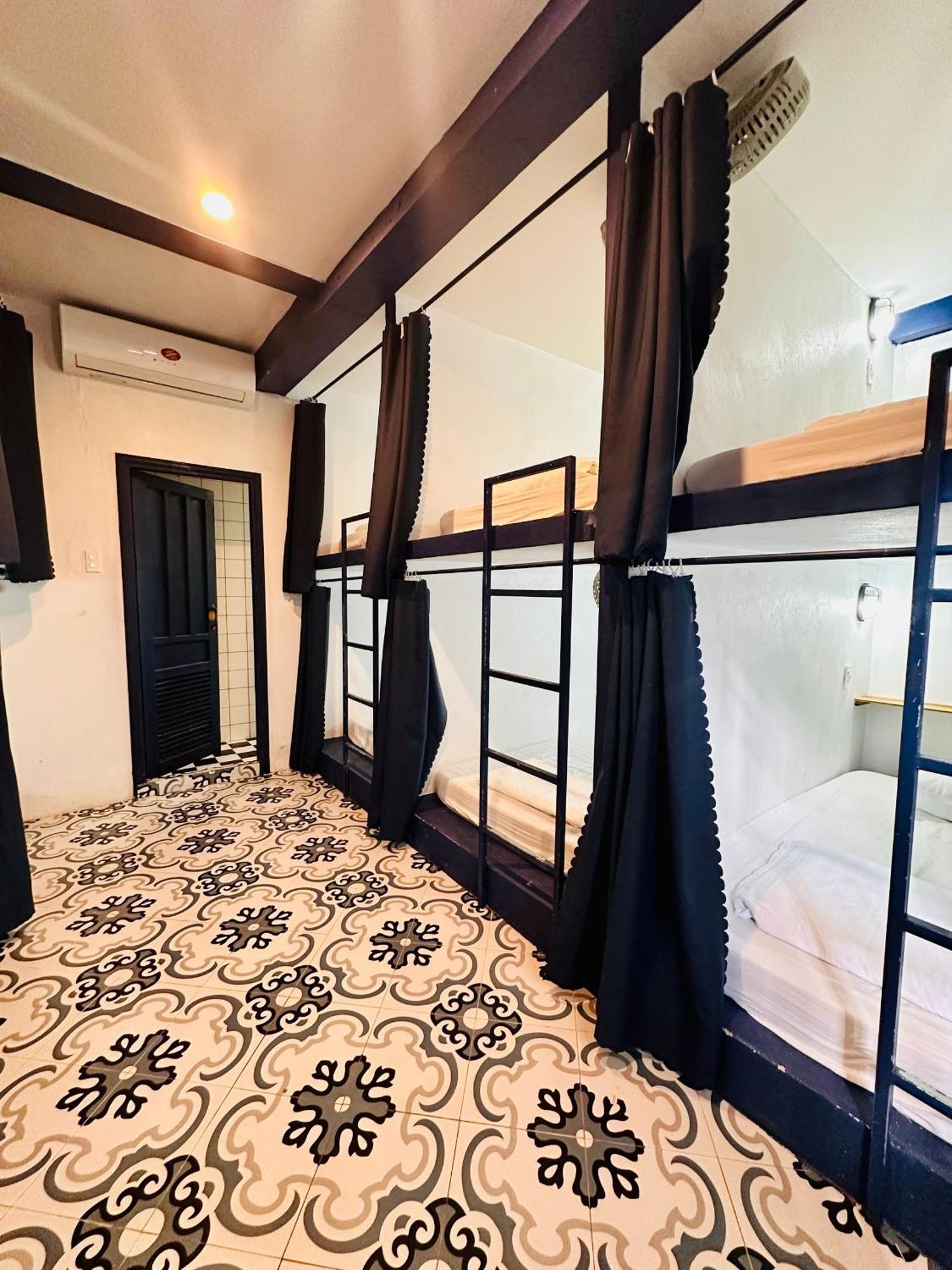 The Jam Hostel 琅勃拉邦 外观 照片